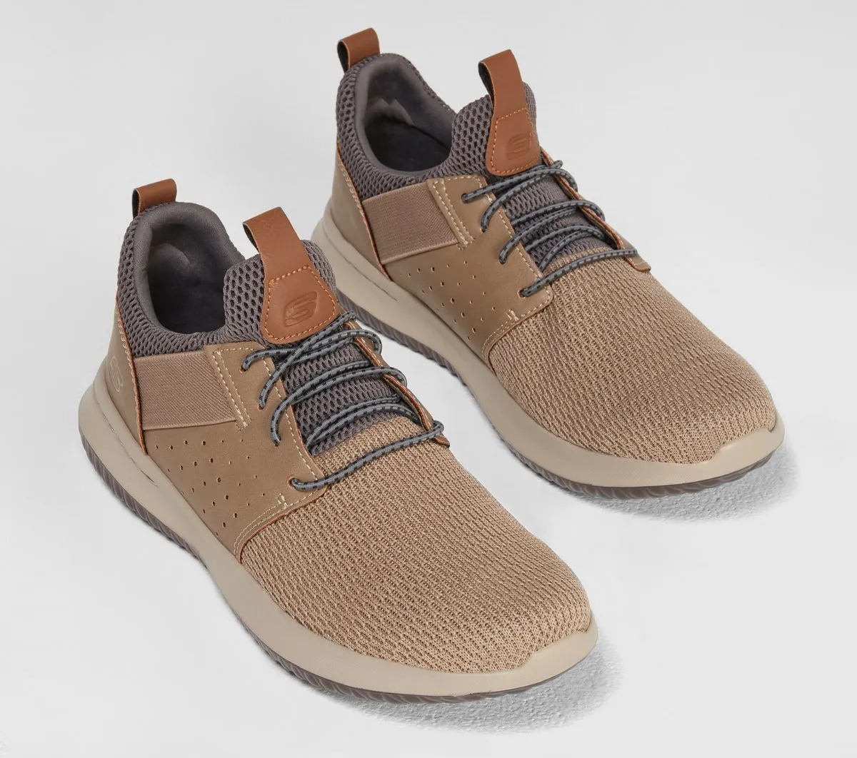 Skechers Delson – Camben
