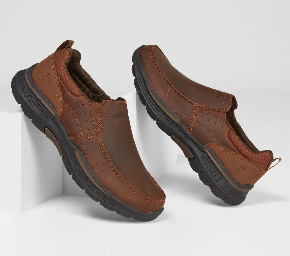Skechers Relaxed Fit: Expended – Seveno