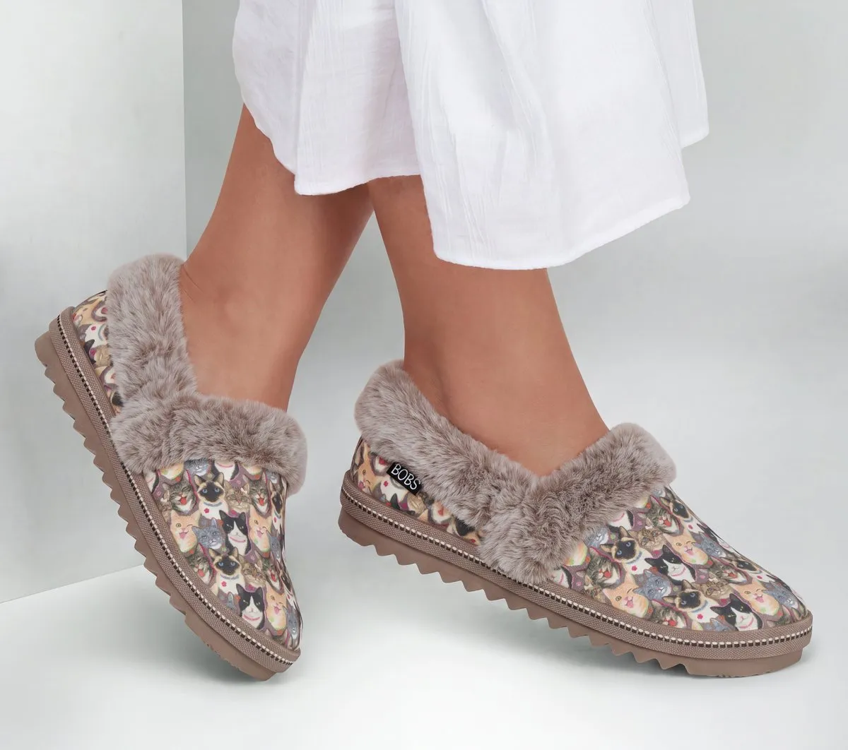 Skechers BOBS Cozy Kiss – Purrty Face