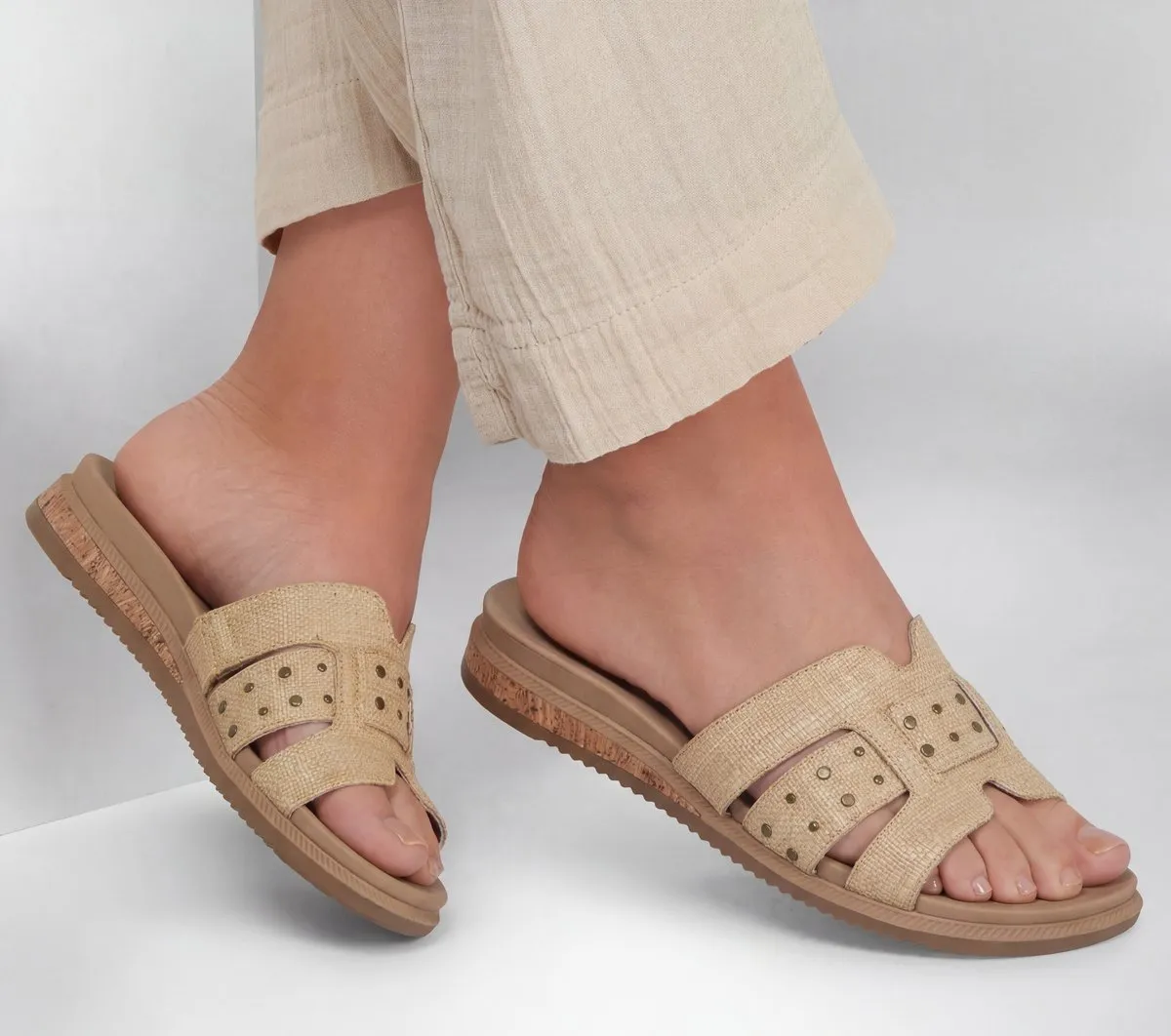 Skechers BOBS Desert Kiss Low – Sandy Stroll