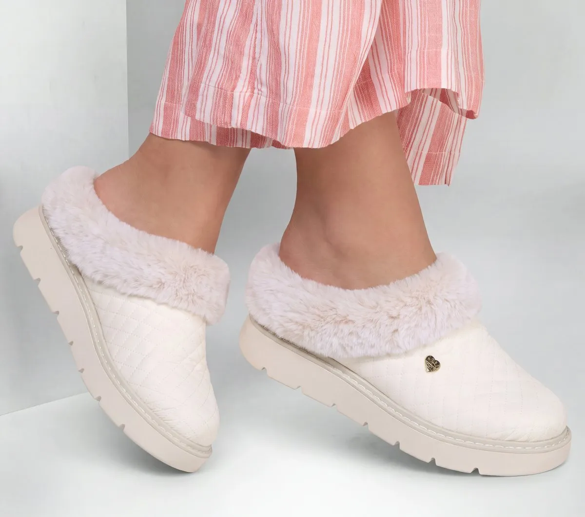 Skechers BOBS Keepsakes Lite – Cozy Fit Home Haven