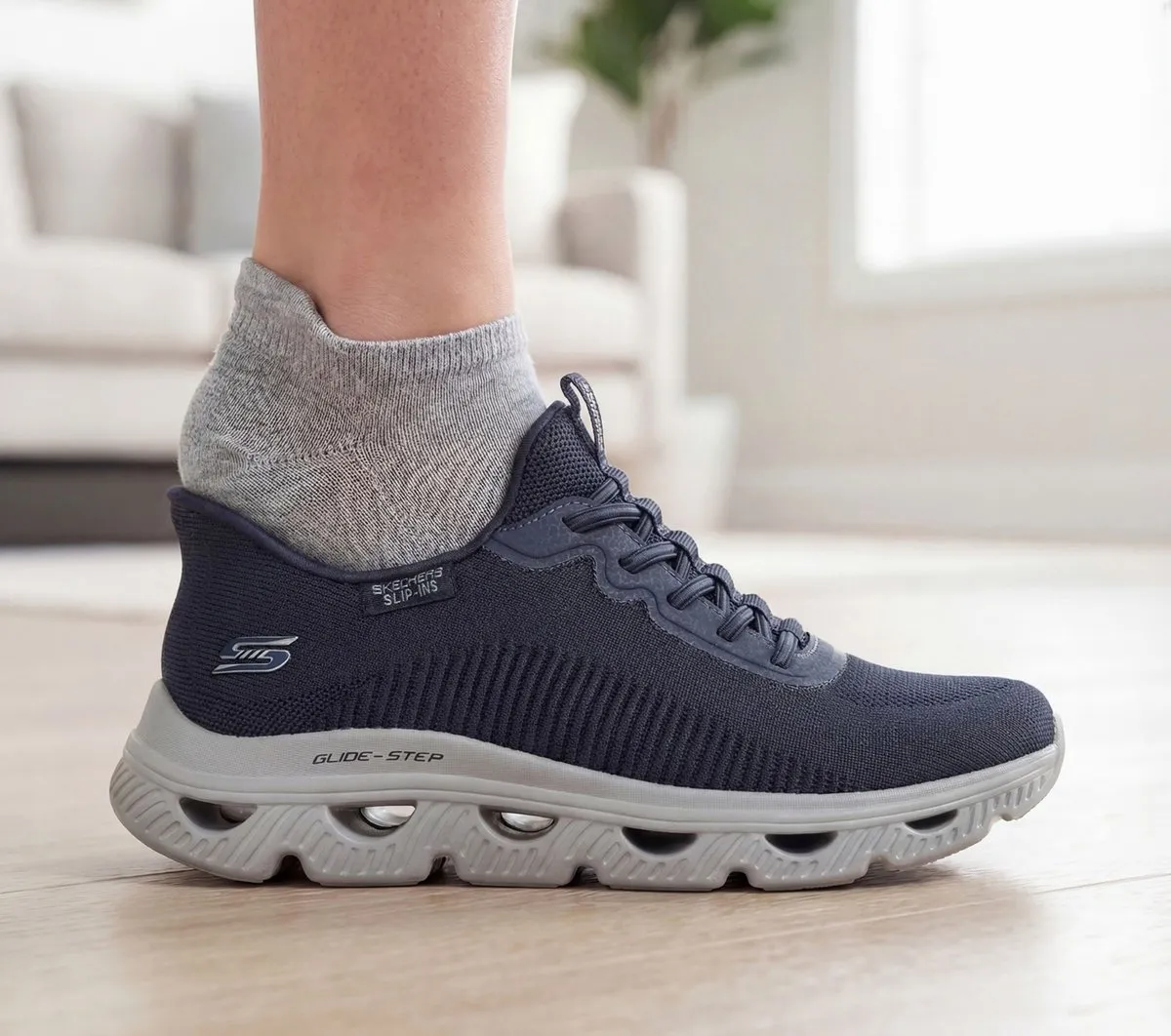 Skechers Slip-ins: BOBS Sport Arc Waves