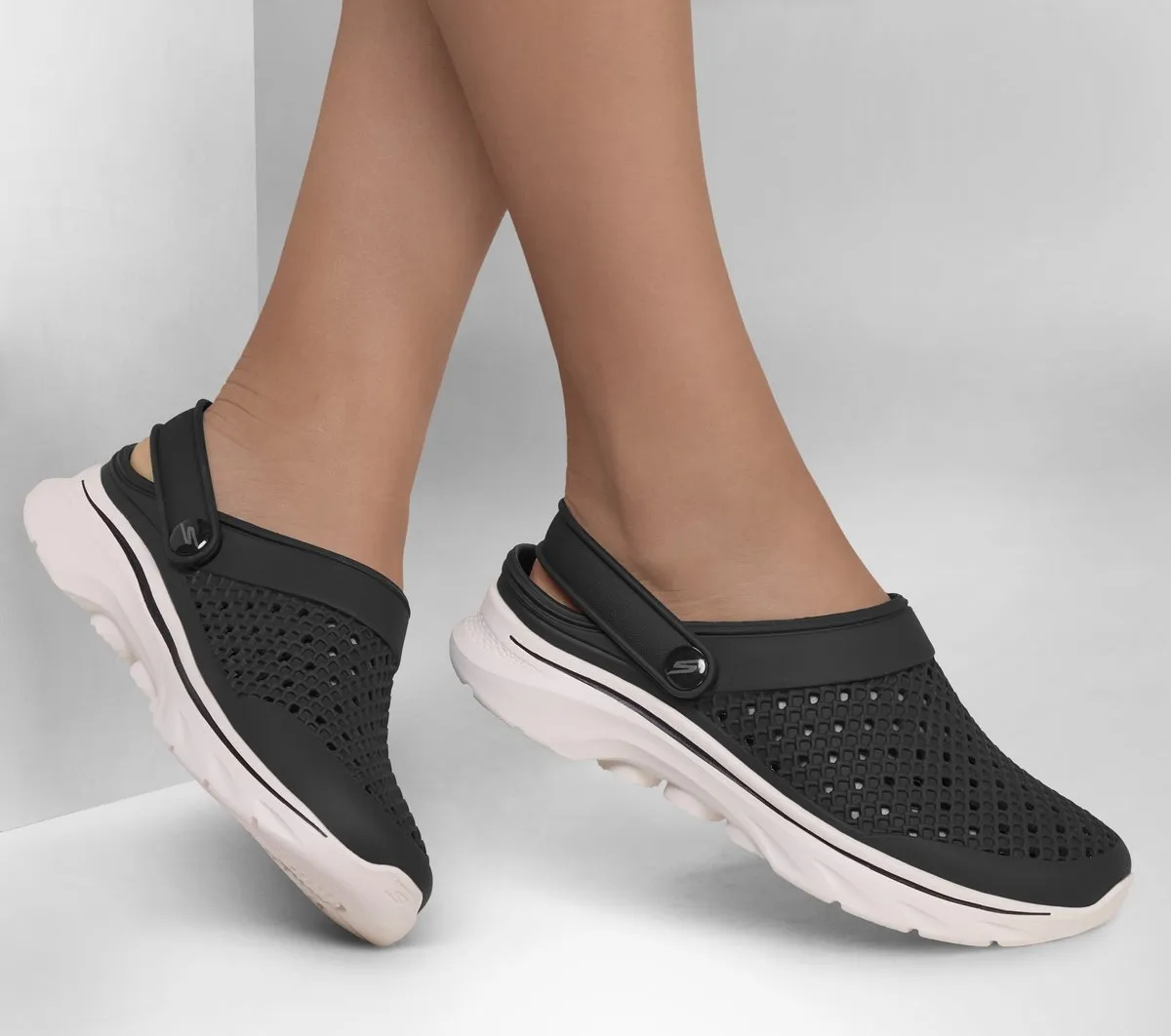 Skechers Foamies: GO WALK 7 – Joyous
