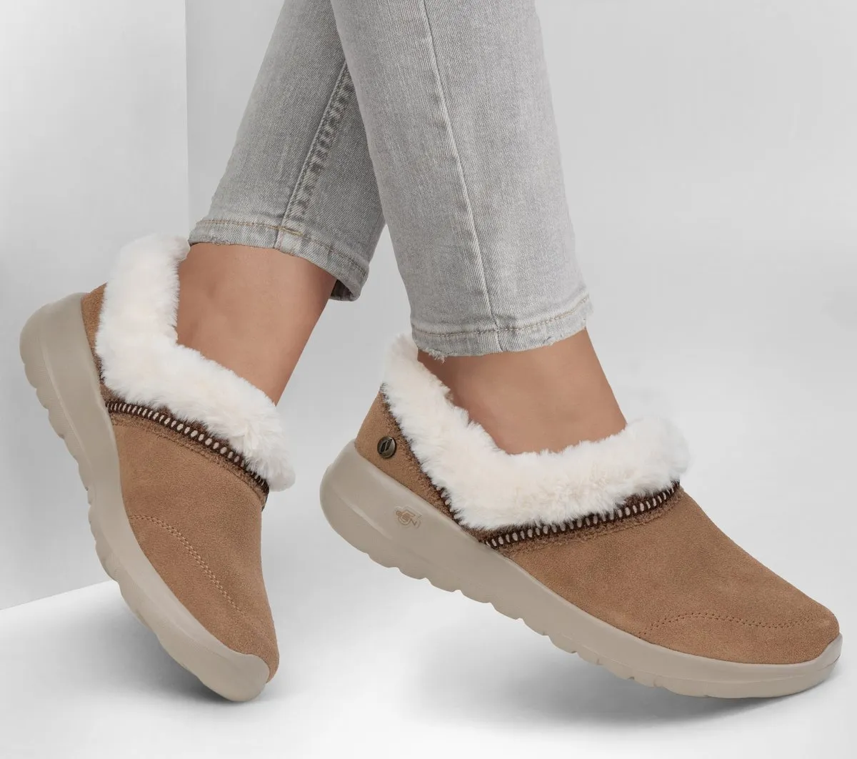 Skechers On-The-GO Joy – Warm Embrace