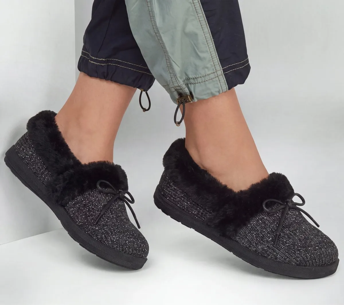 Skechers Relaxed Fit: Cozy Campfire –&nbsp;Campglow