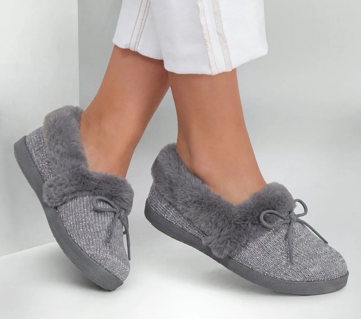 Skechers Relaxed Fit: Cozy Campfire –&nbsp;Campglow
