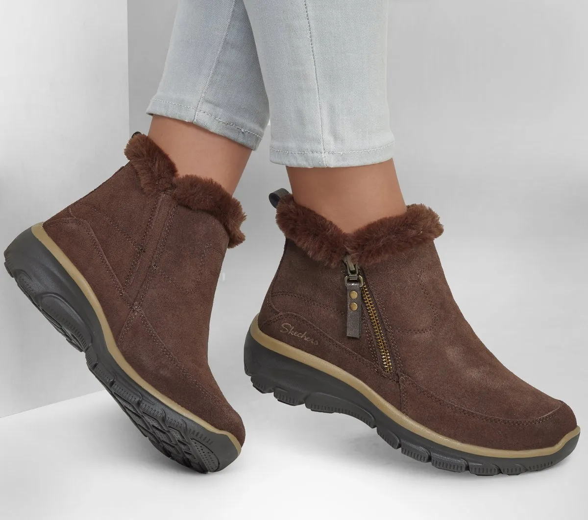 Skechers Relaxed Fit: Easy Going – Cool Zip!