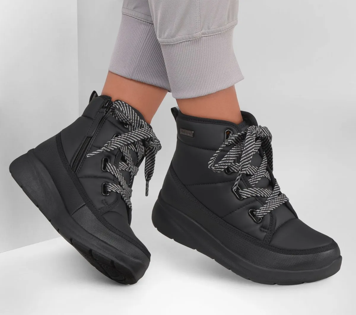 Skechers Waterproof Relaxed Fit: Tahoe