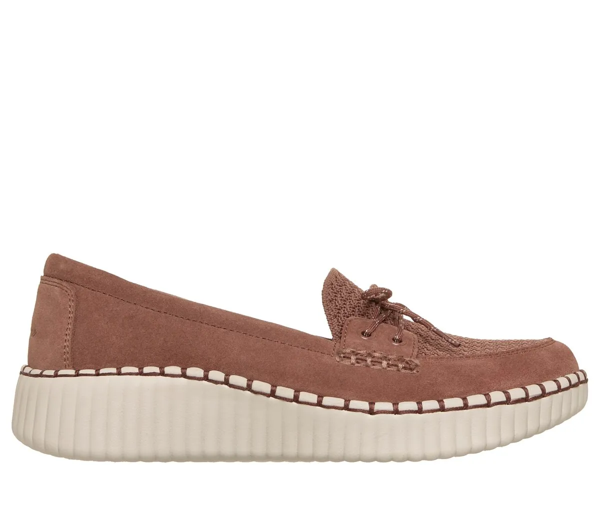 Skechers Wilshire Blvd – Feeling Coy