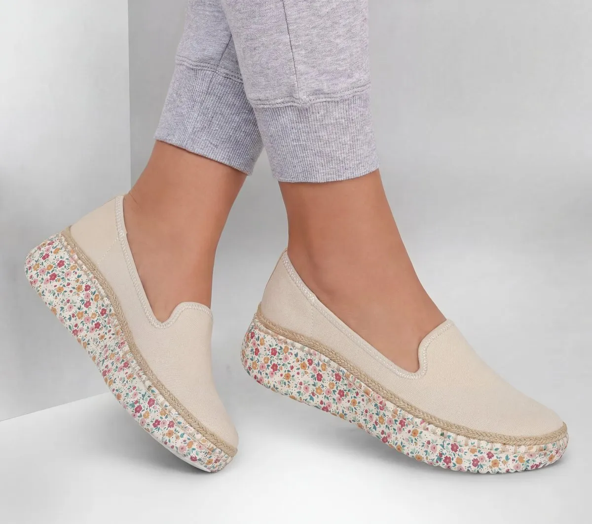 Skechers Wilshire Blvd – Spring Whispers