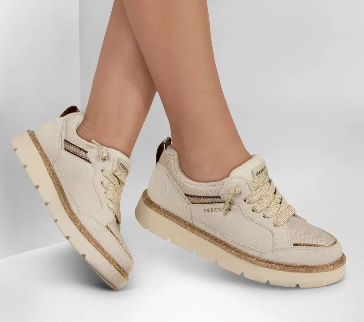 Skechers Keepsakes Cozy – Street Hiker Glimmer