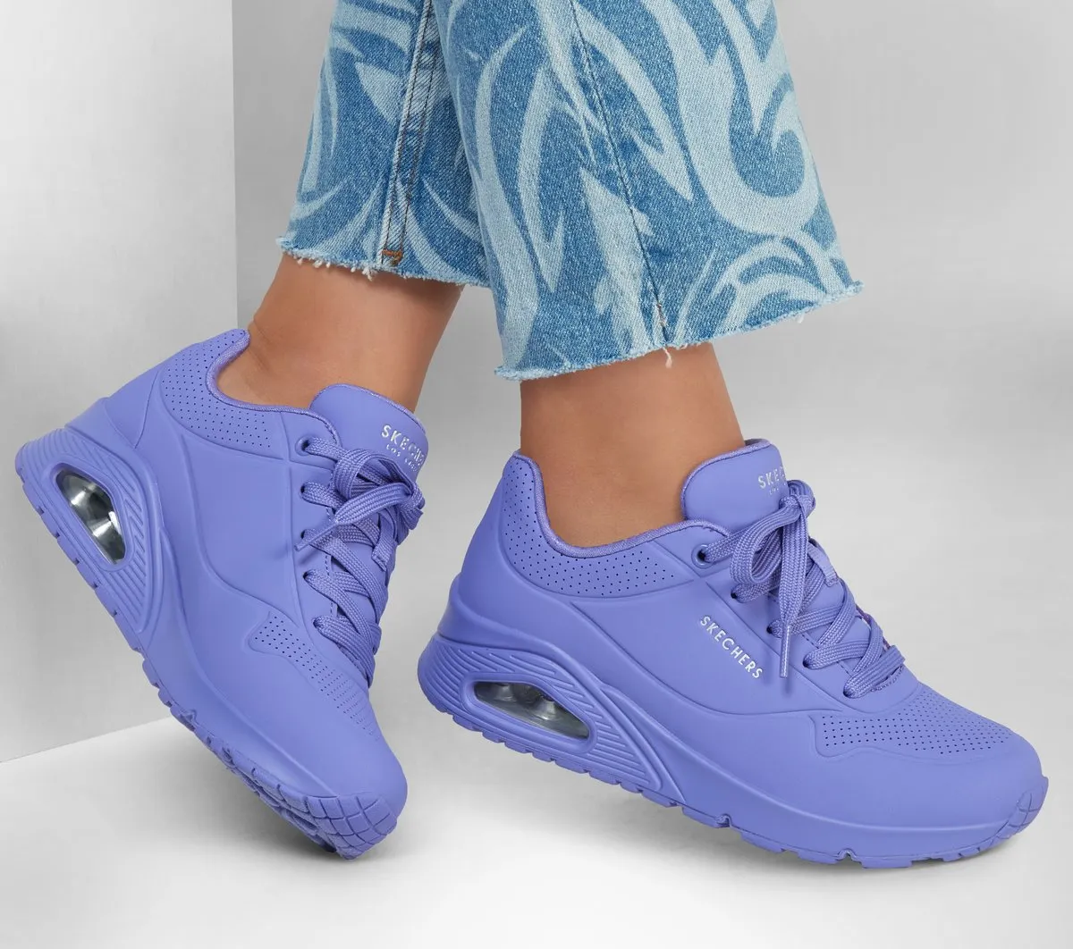 Skechers UNO – Stand on Air