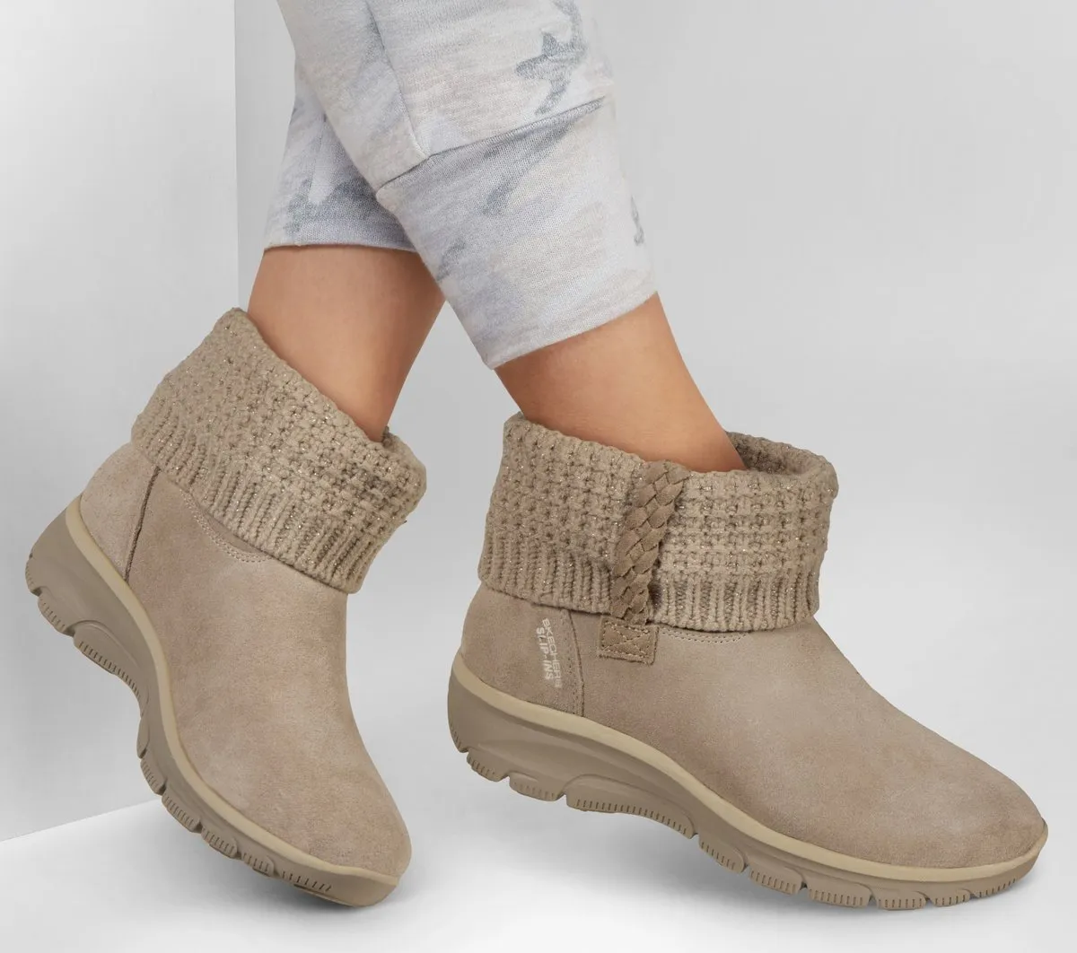 Skechers Slip-ins Relaxed Fit: Easy Going – Cozy Lovin'