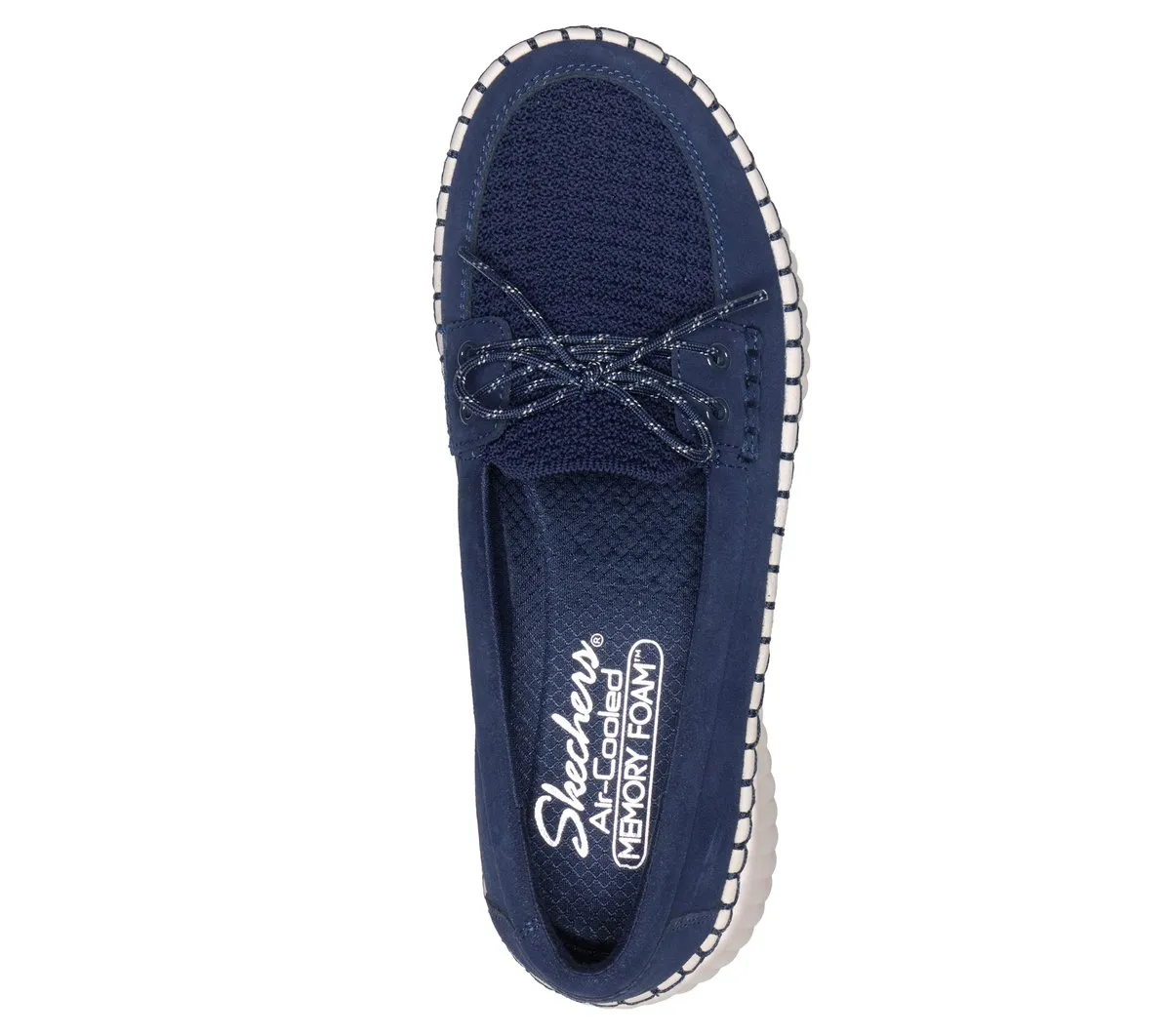 Skechers Wilshire Blvd – Feeling Coy