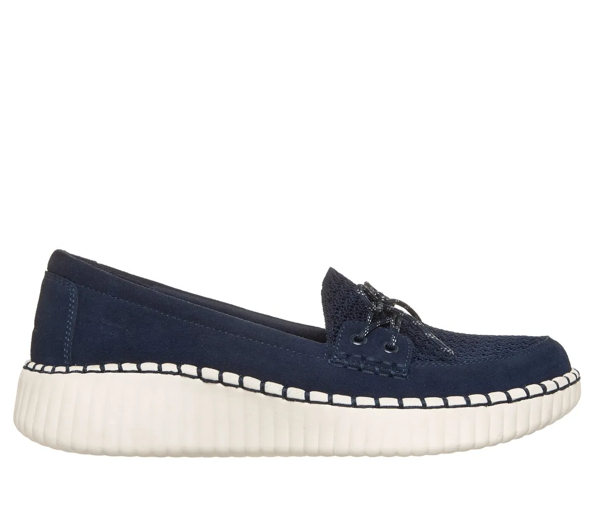 Skechers Wilshire Blvd – Feeling Coy