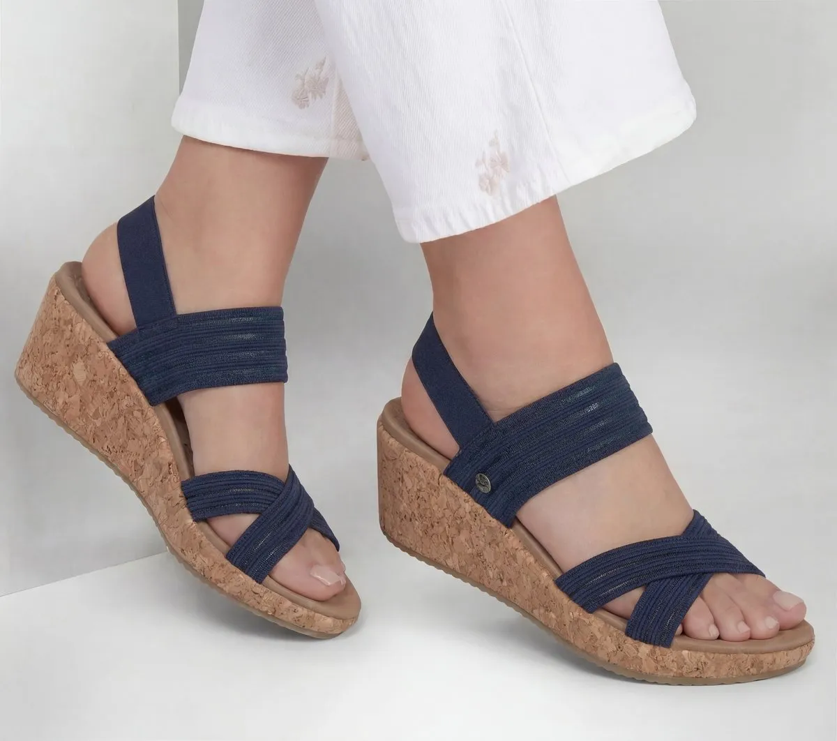 Skechers Arch Fit Beverlee 2.0 –&nbsp;Bali Vibes
