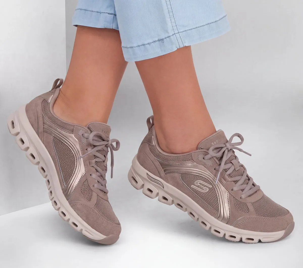 Skechers Arch Fit Glide-Step Elevate – Faun