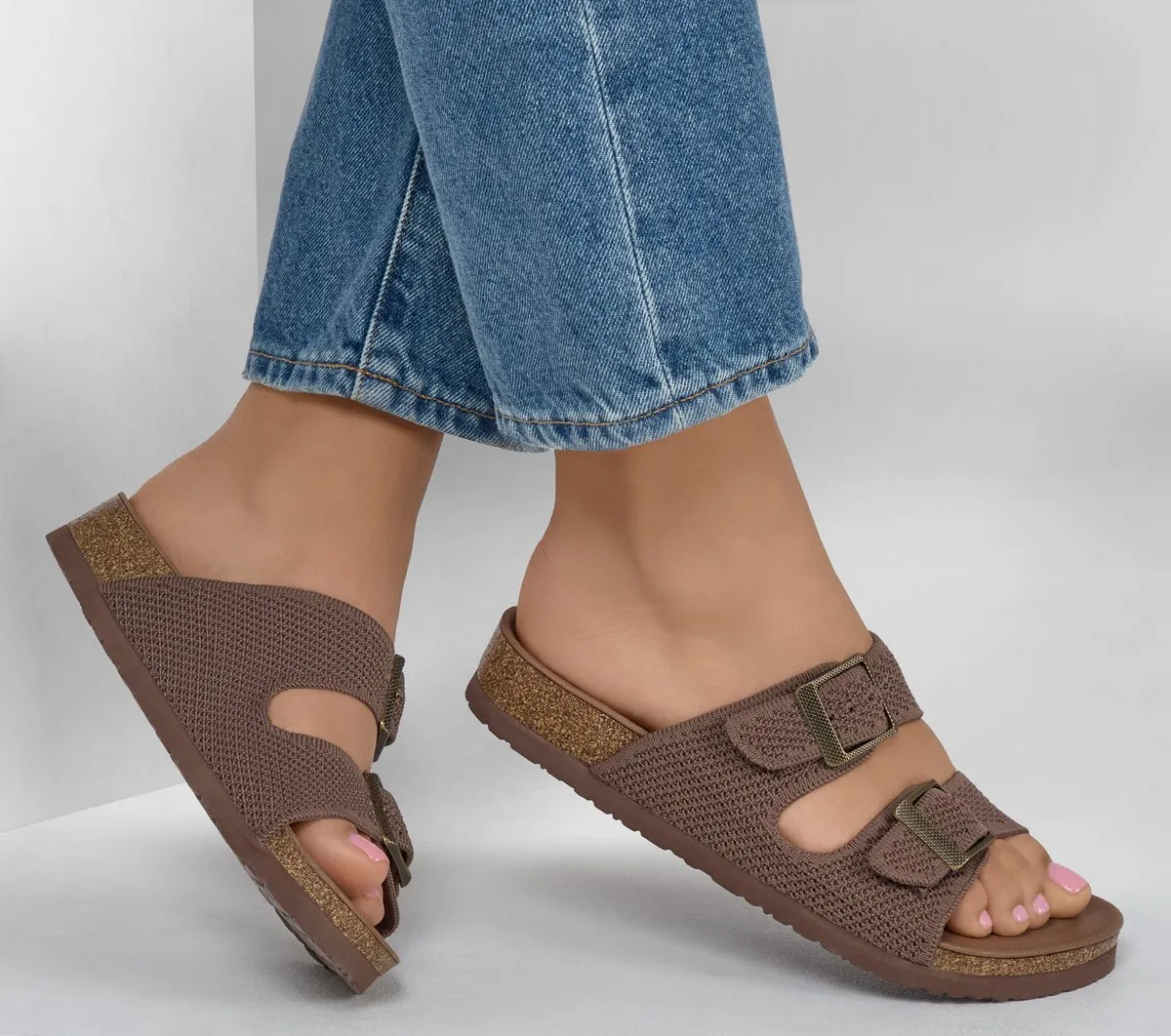 Skechers Arch Fit Granola – Mellow Skies