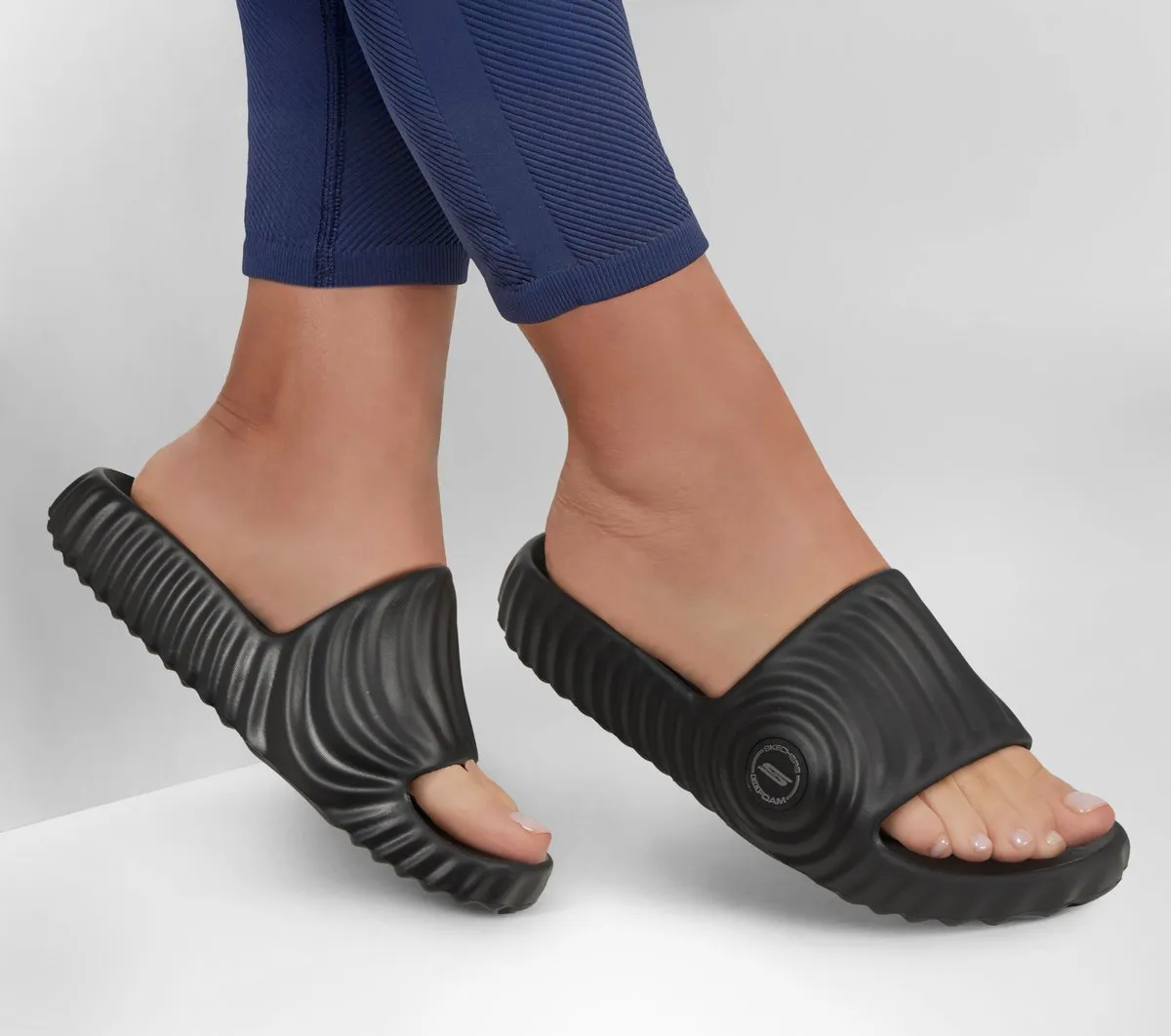 Skechers GO FOAM Arch Fit Craze – Kai