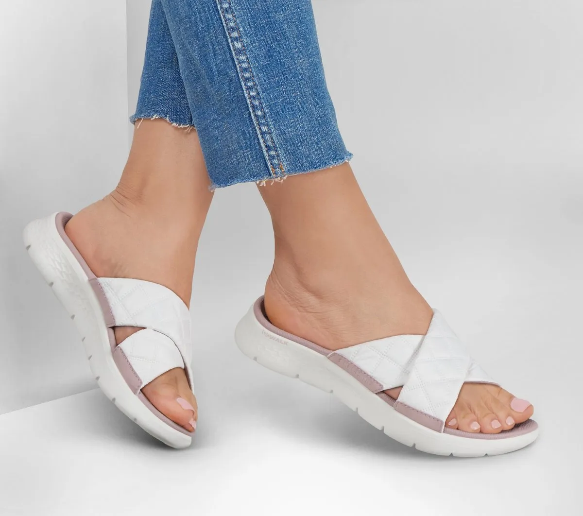 Skechers GO WALK Flex Sandal –&nbsp;Cozy Fit Gracie